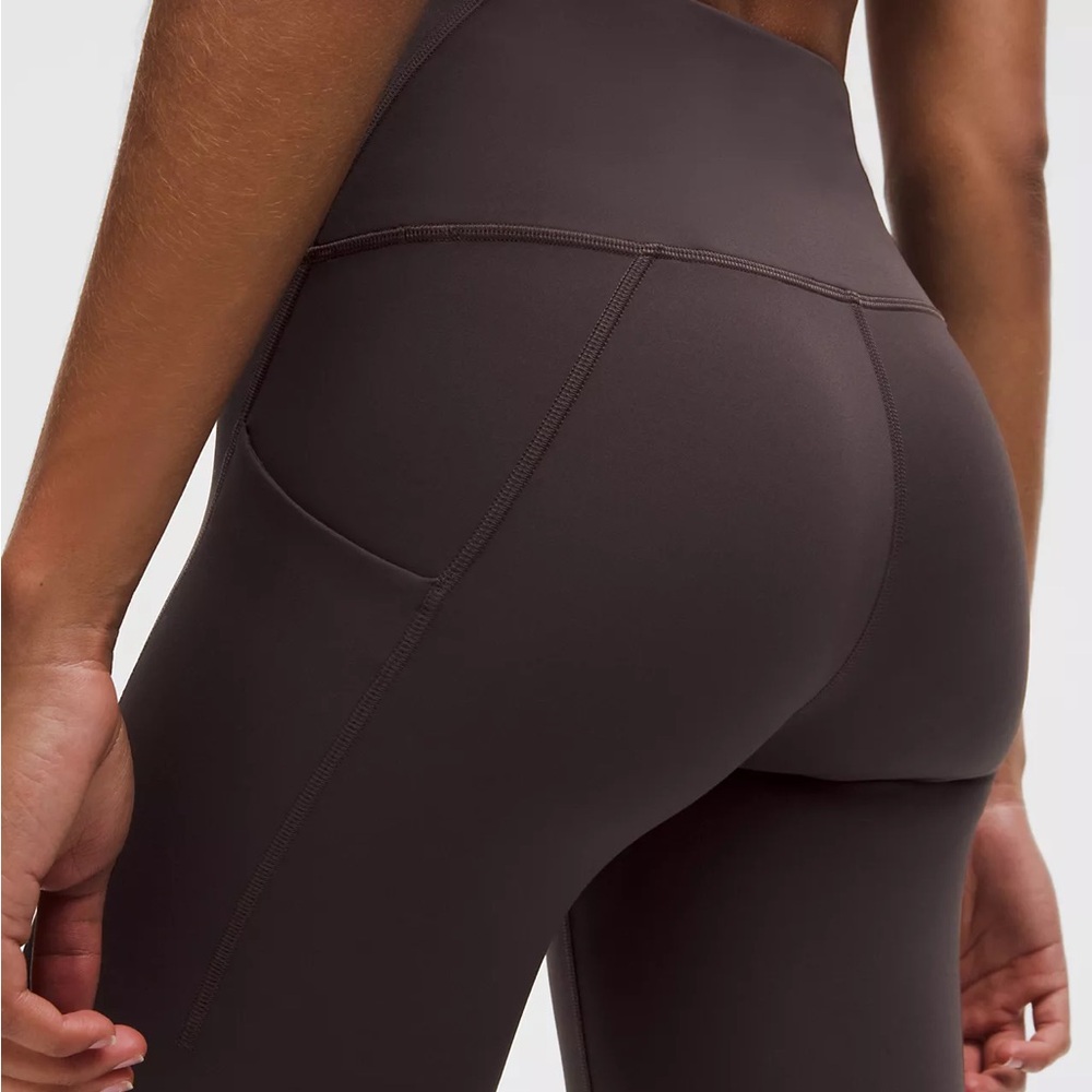Lululemon WUNDER train hr. 28”